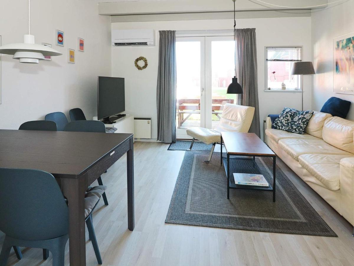 6 Person Holiday Home In Hadsund Экстерьер фото