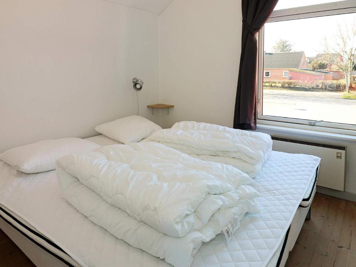 6 Person Holiday Home In Hadsund Экстерьер фото